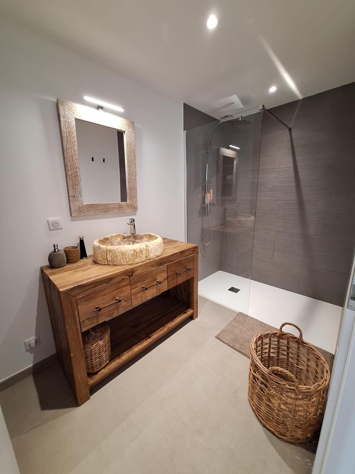 Appartements Vue Mer Reves D'Azur Les Issambres Exteriör bild